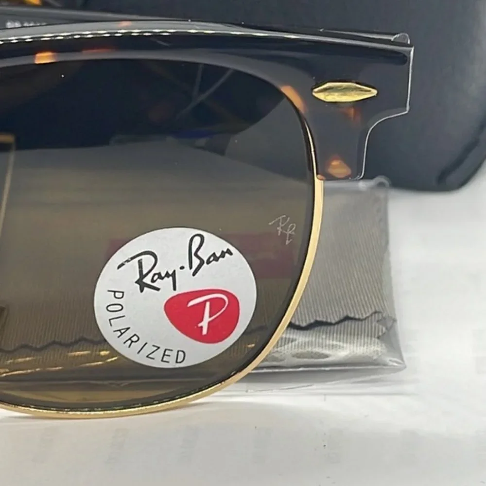 Brand new Rayban Club Master Unisex style 3016 Tortoise/Brown Polarized lenses - Picture 6 of 7
